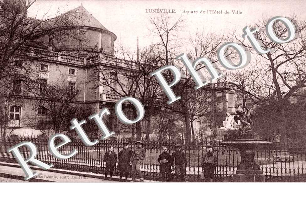 Square de l'hotel-de-ville