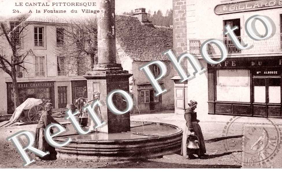 A la Fontaine du Village