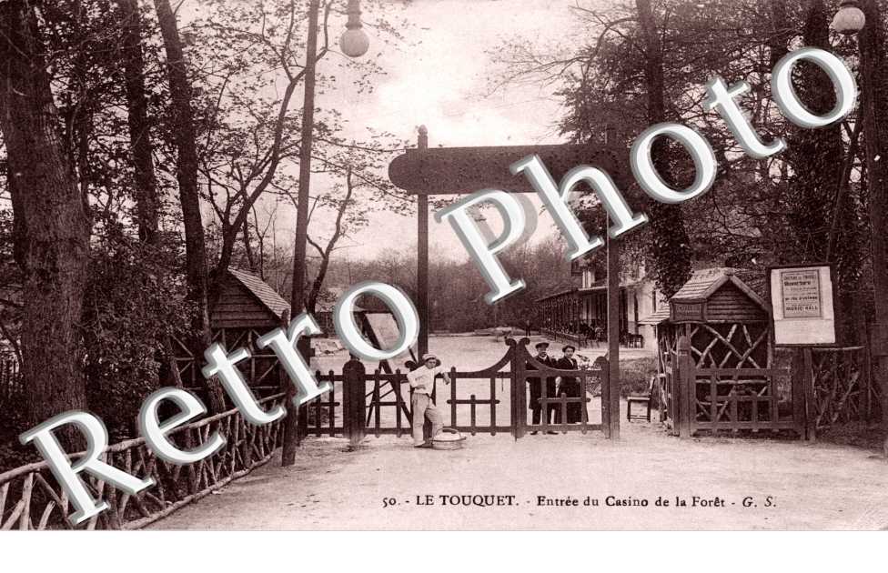 Entree du Casino de la Foret
