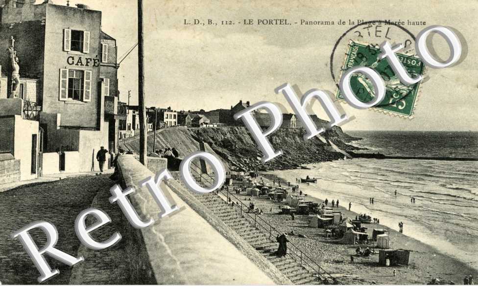 Panorama de la plage a maree haute