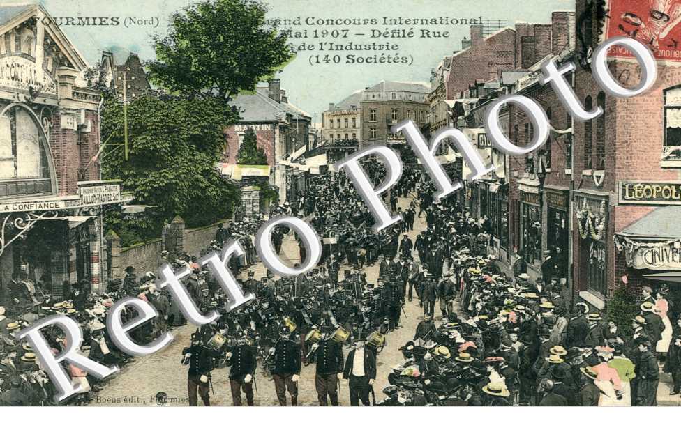 Grand concours International Mai 1907 Defile rue de l'Industrie