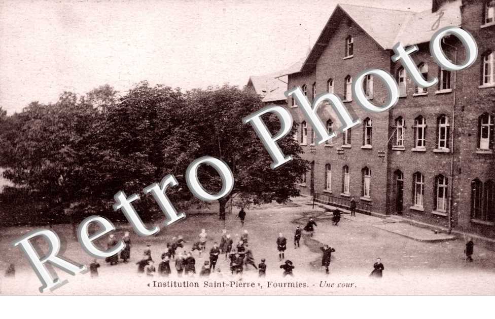 Institution Saint Pierre, Une Cour