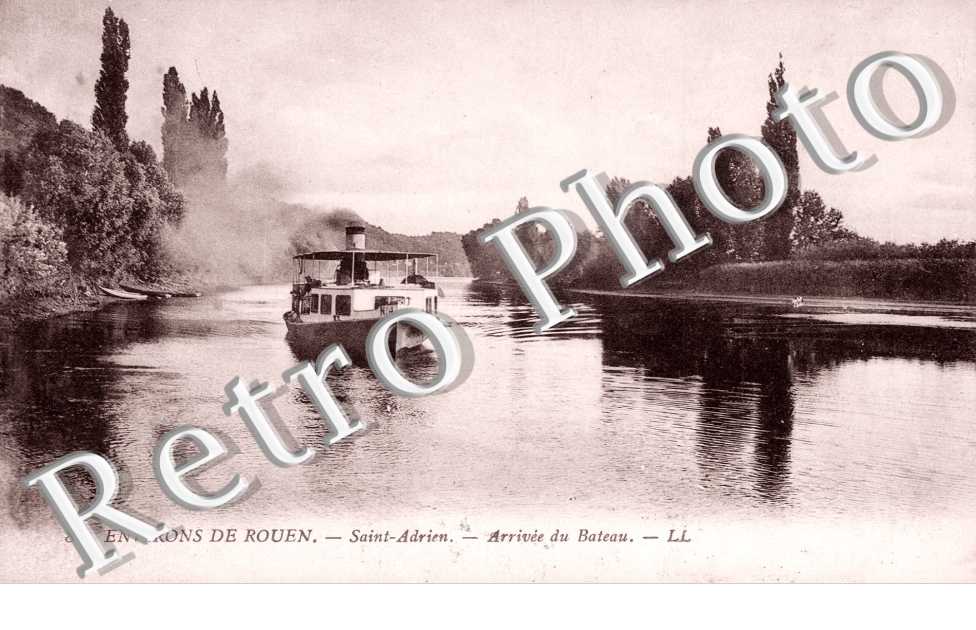 Saint Adrien - Arrivée du Bateau