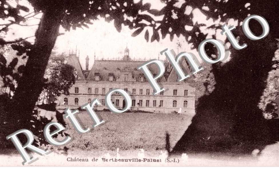chateau de Bertheauville-Paluel