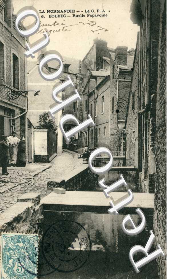 RUElle Papavoine