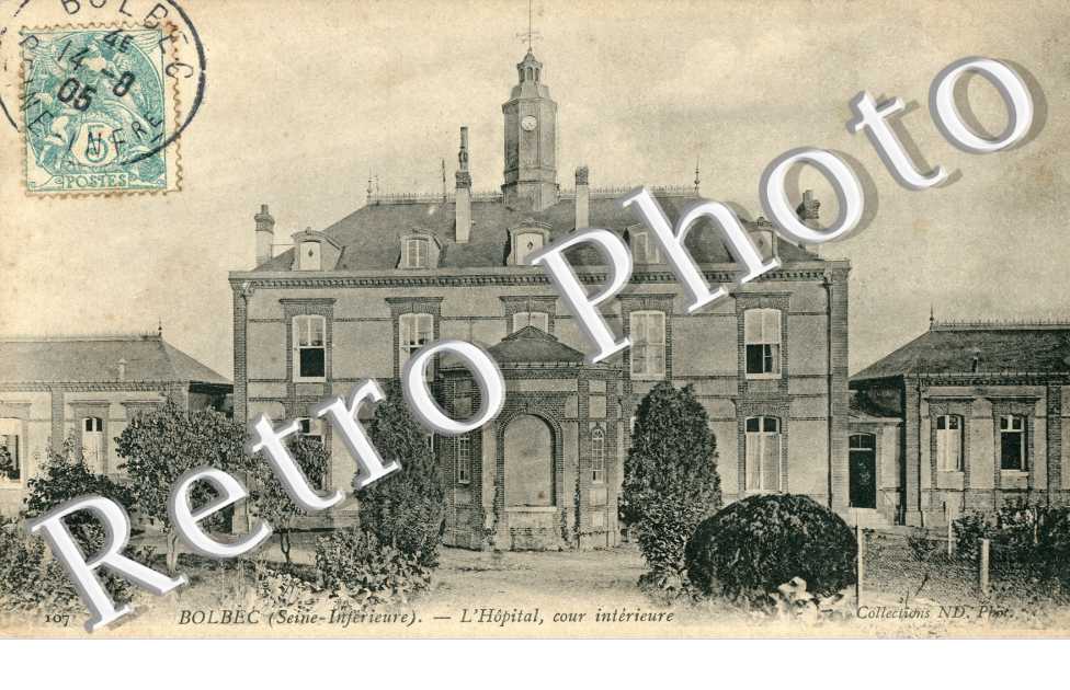Hopital Fauquet, cour interieure