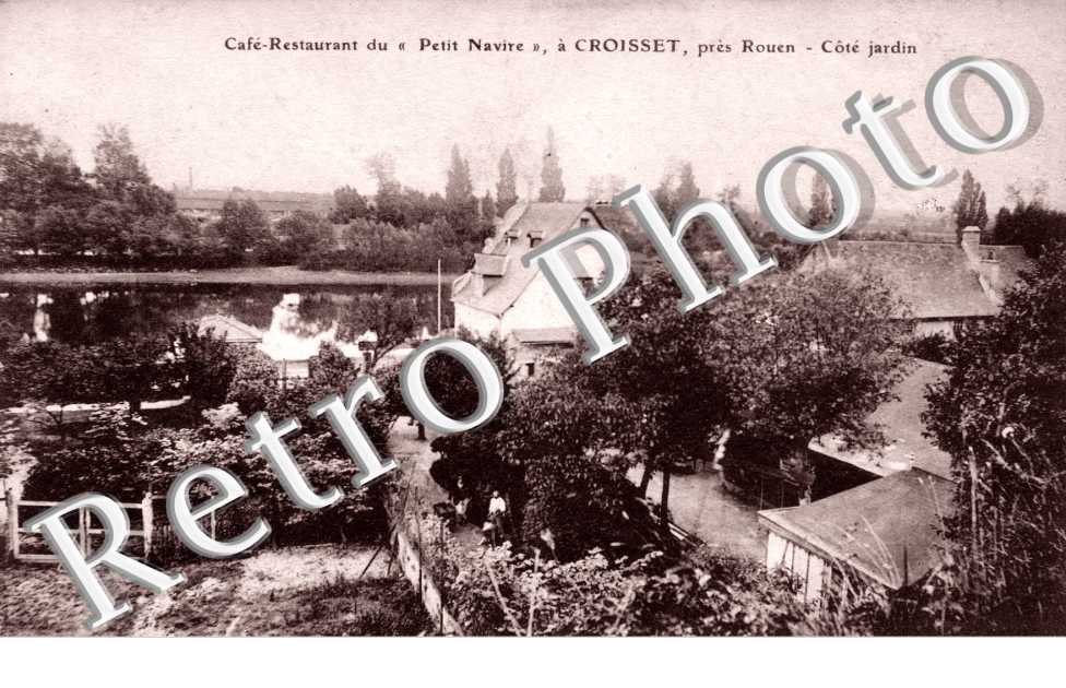 CROISSET cafe restaurant " Petit Navire "