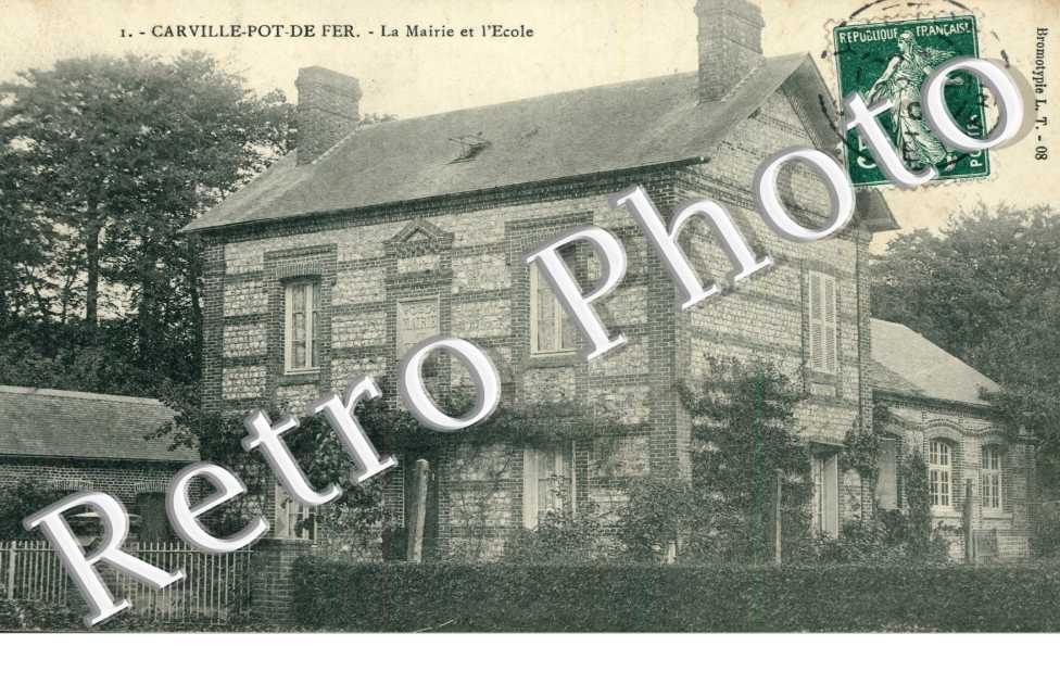 la mairie et l'ecole