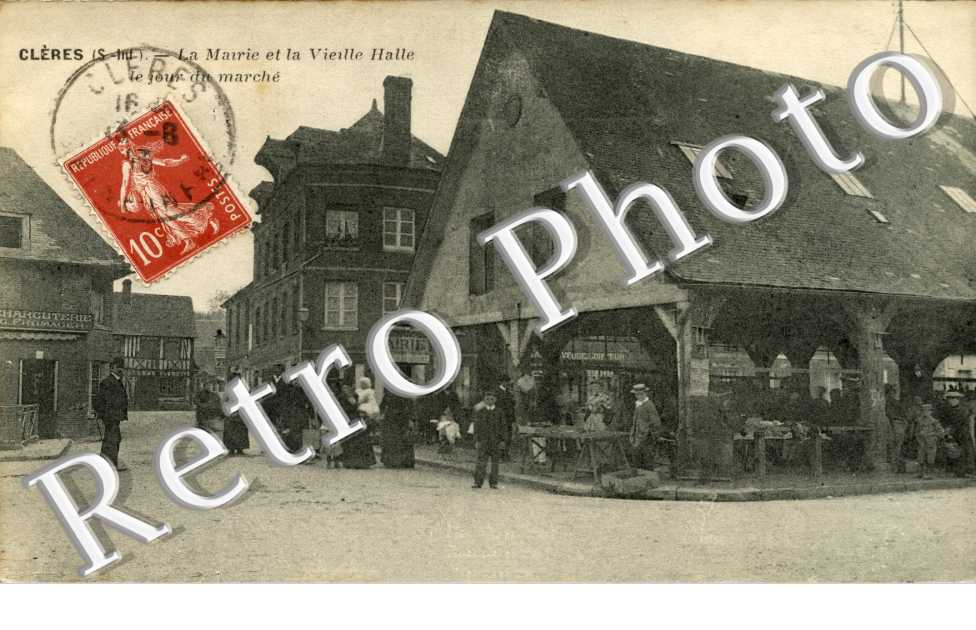 La mairie et la vieille halle
