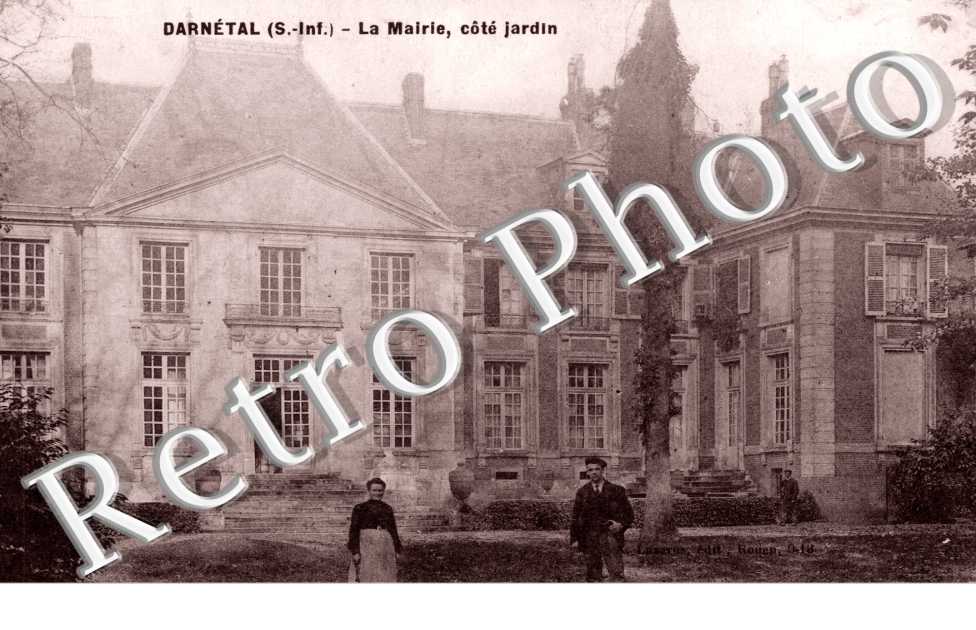 la Mairie côté Jardin