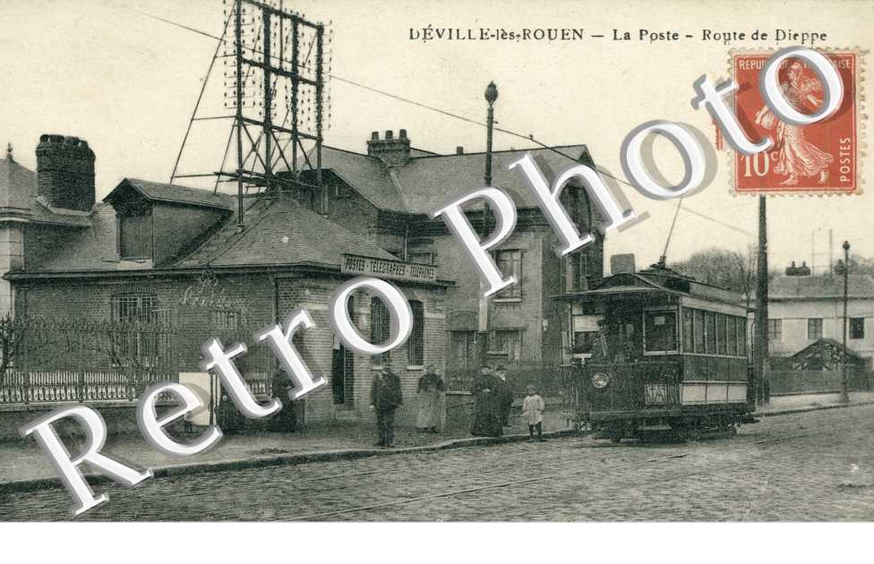 La poste - Route de Dieppe - tramway