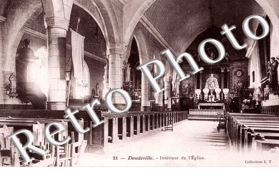 Interieur de l'eglise