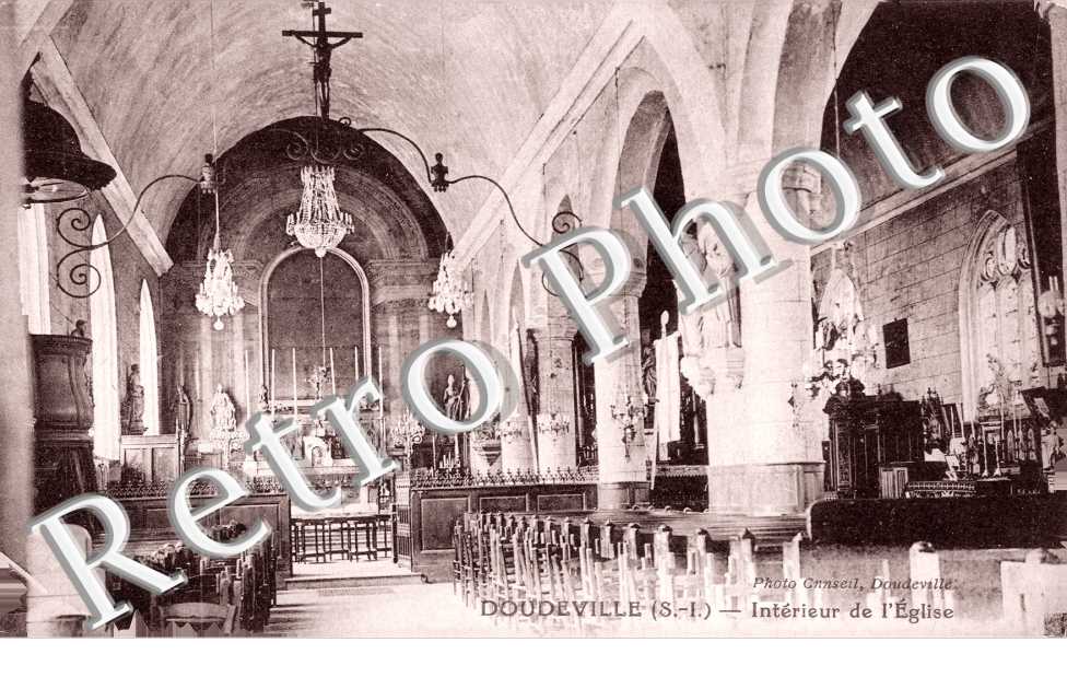 Interieur de l'eglise