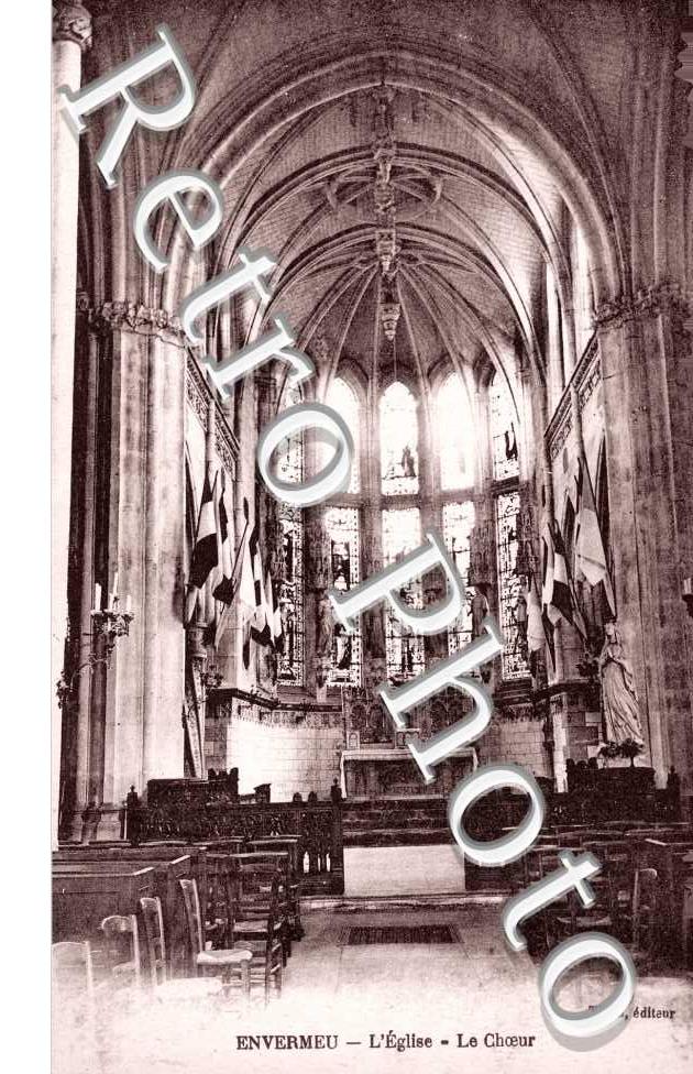 Interieur de l'eglise