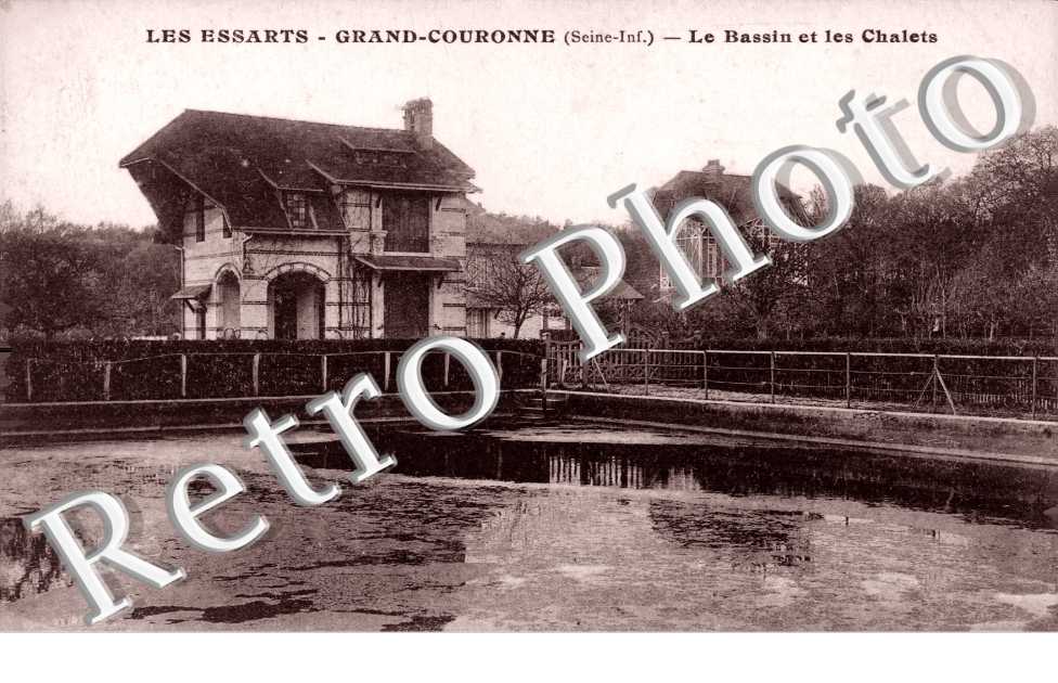 Grand Couronne - Le Bassin et les Châlets