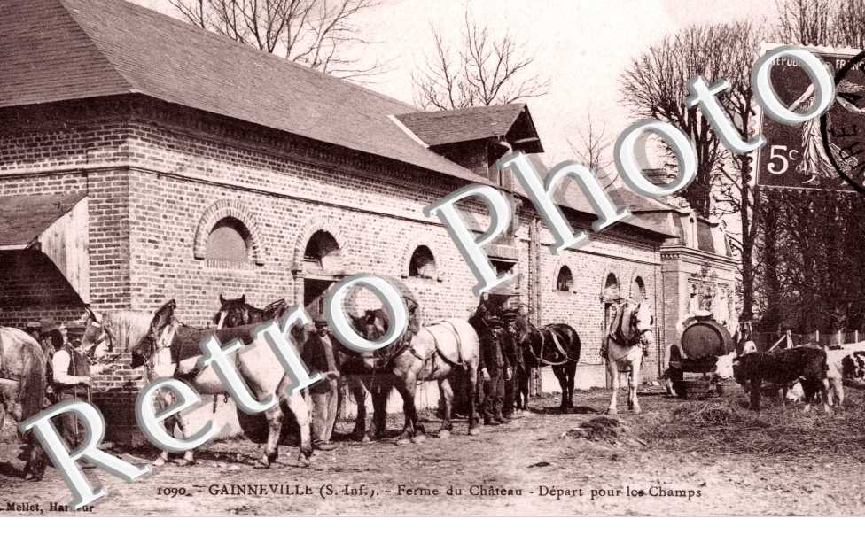 la Ferme du Chateau, Depart pour les Champs