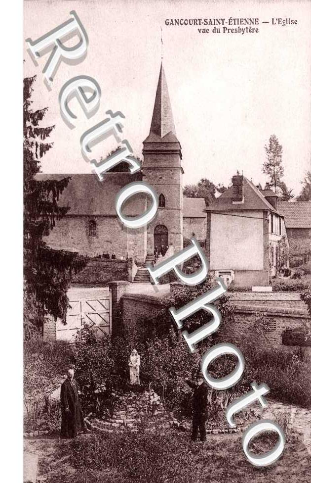 l'Eglise vue du Presbytere