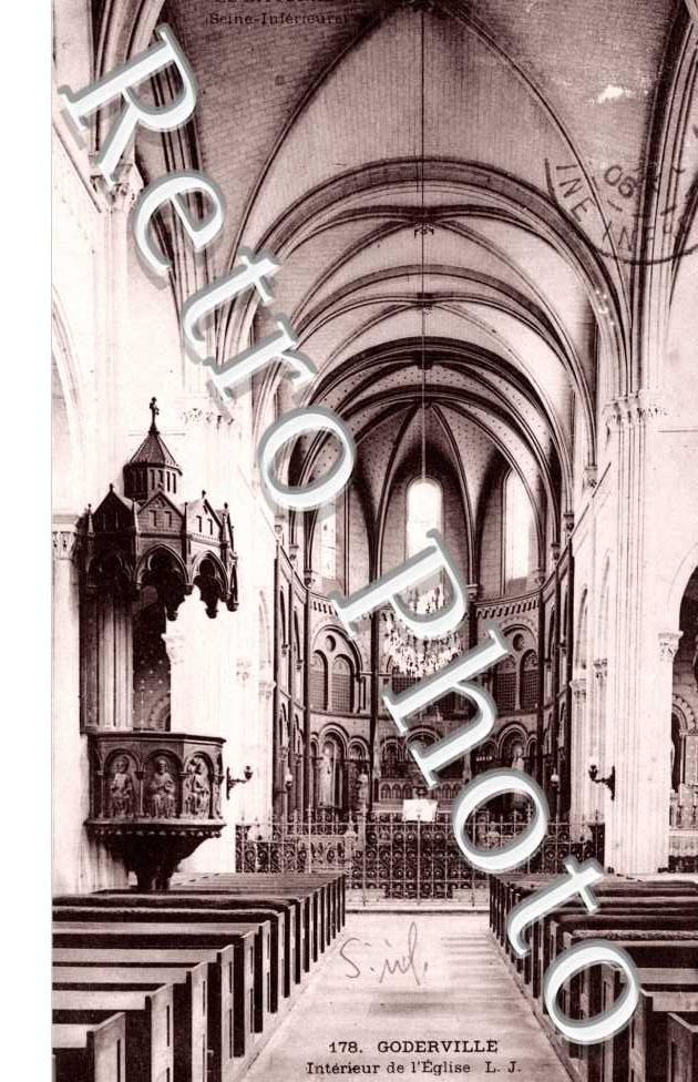 Interieur de l'eglise