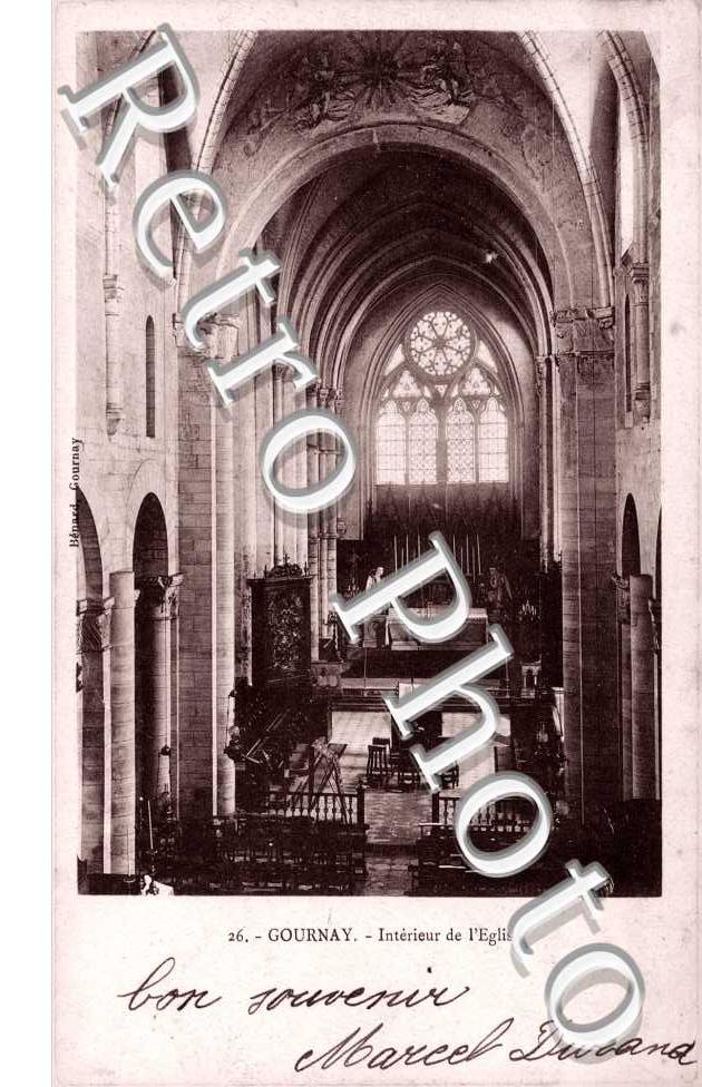 Interieur de l'eglise