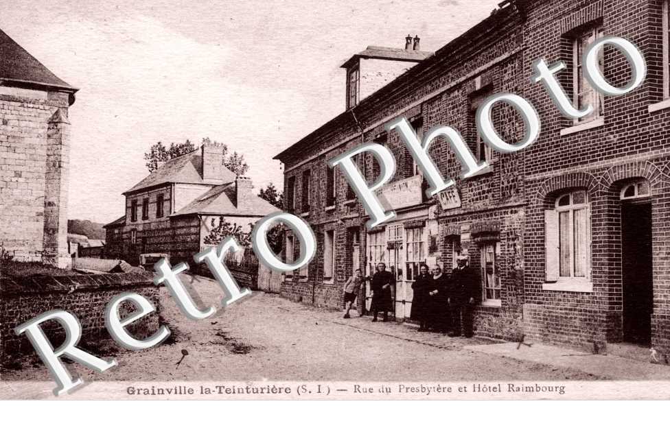 Rue du presbytere et hotel Raimbourg