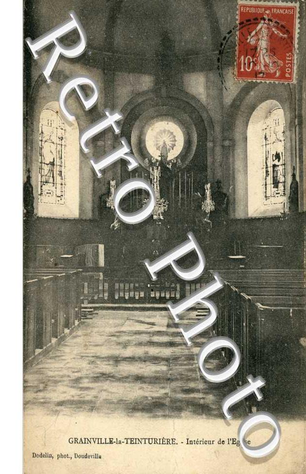 interieur de l'eglise