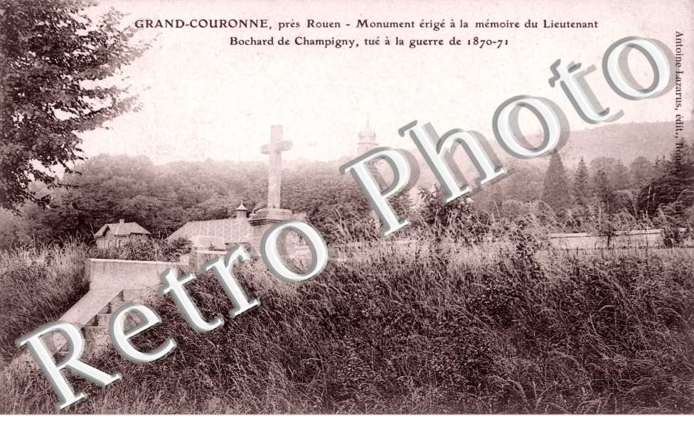 Monument erige a la memoire du Lieutenant Bochard de Champigny