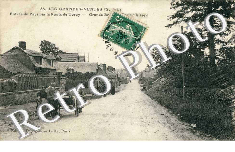 (les) Entree du pays par la route de Torcy