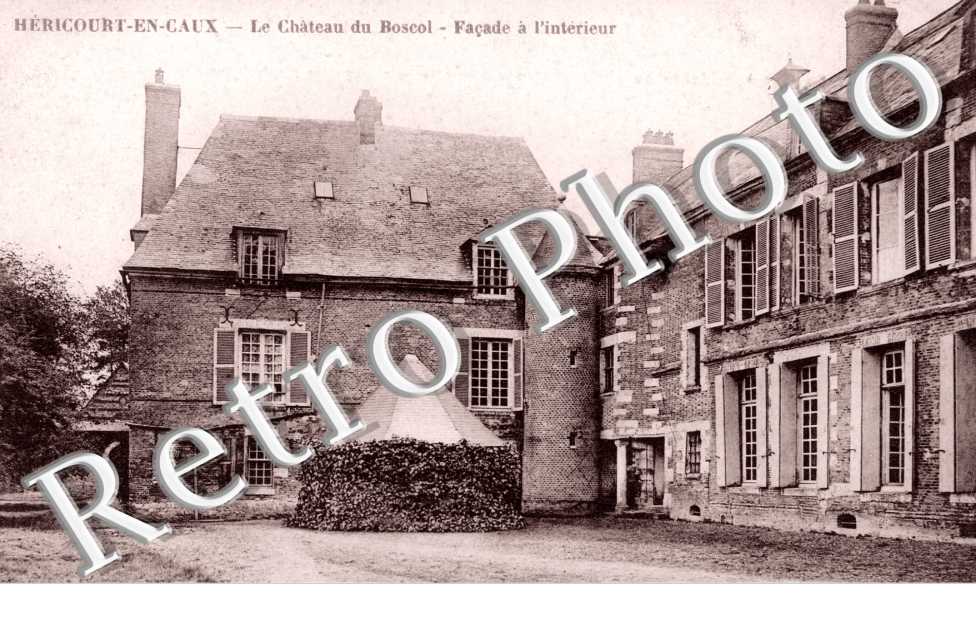 le château du Boscol. Façade à l'intérieur