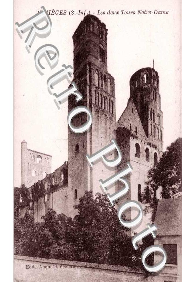 Les Deux Tours Notre Dame - Abbaye
