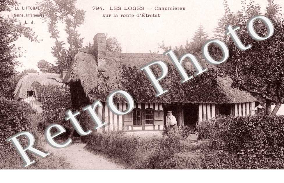 Chaumieres sur la Route d'Etretat