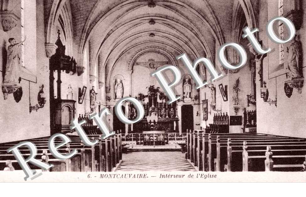 Interieur de l'eglise