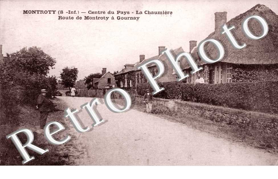 Centre du pays - la chaumiere - route de Montroty