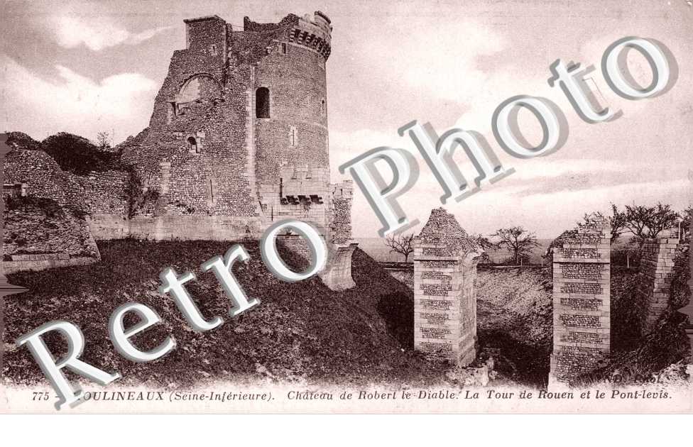 Ruines Chateau de Robert le Diable
