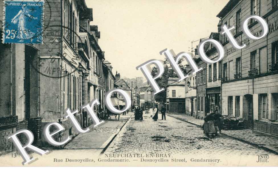 Rue Desnoyelles, Gendarmerie