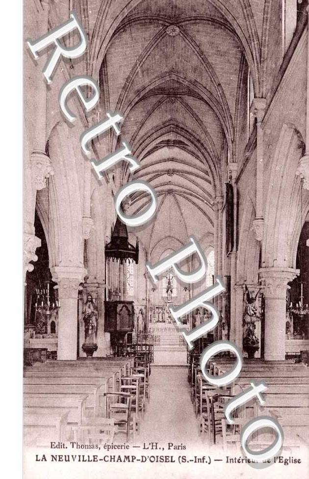 Interieur de l'eglise