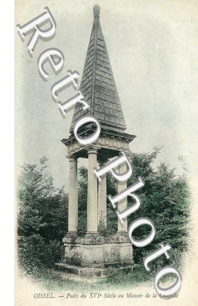 Puits du XVIe siecle au Manoir de la Chapelle