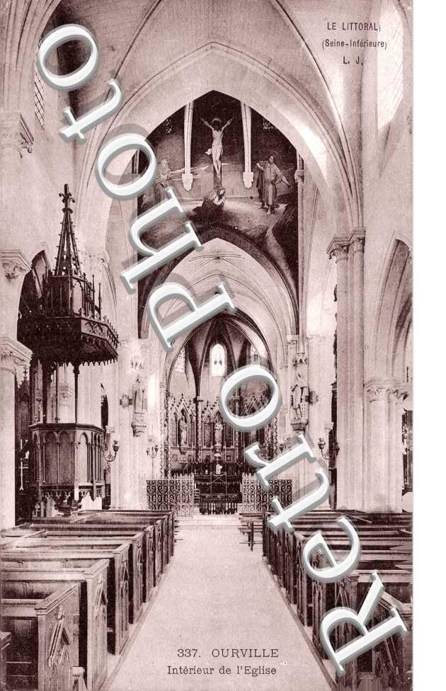 Interieur de l'eglise