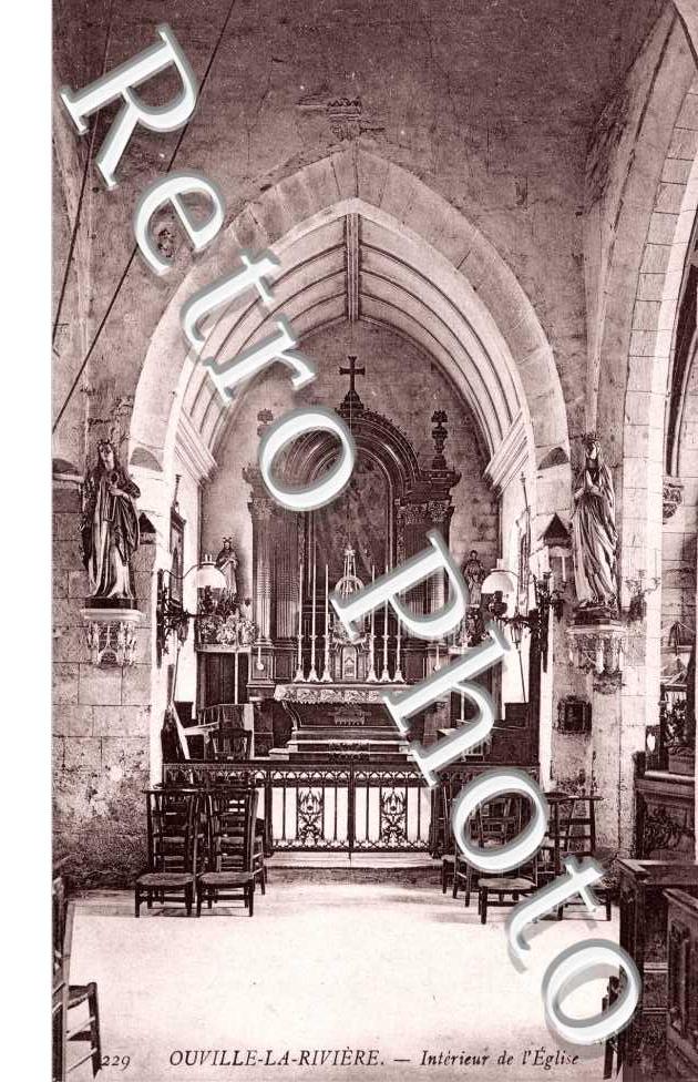 Interieur de l'eglise