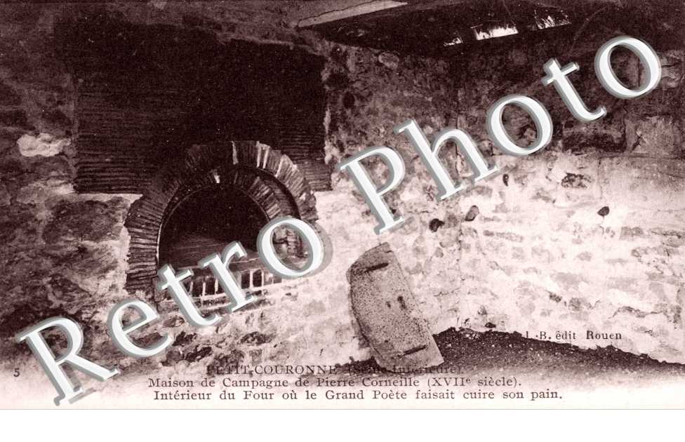 Maison de campagne de Pierre Corneille - Intérieur du four où le grand poète faisait cuire son pain
