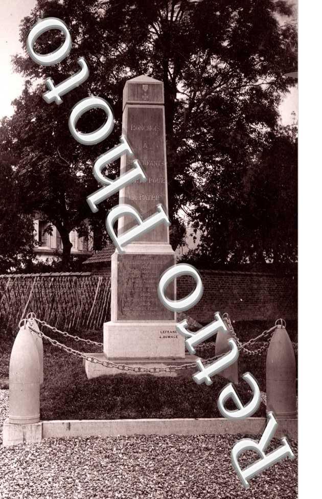 Monument  (1931)