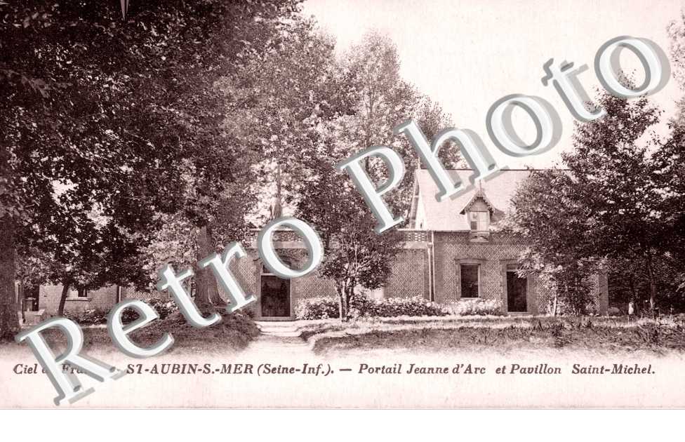 Portail Jeanne d'Arc et Pavillon Saint-Michel