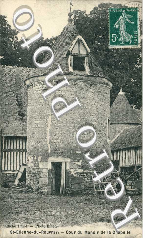 Cour du manoir de la Chapelle