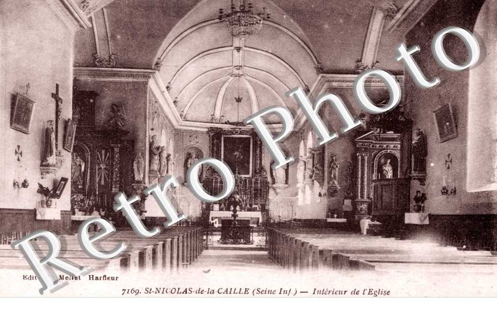 Interieur de l'eglise
