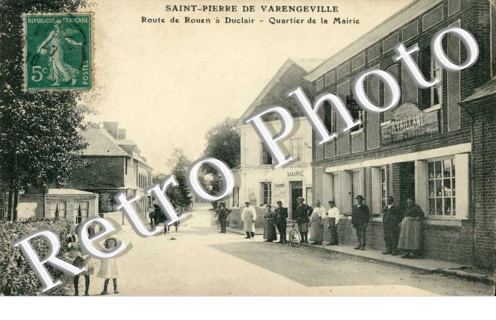 la Route de Rouen a Duclair, Quartier de la Mairie
