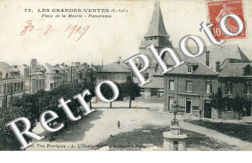 Les Grandes Ventes, Place de la Mairie