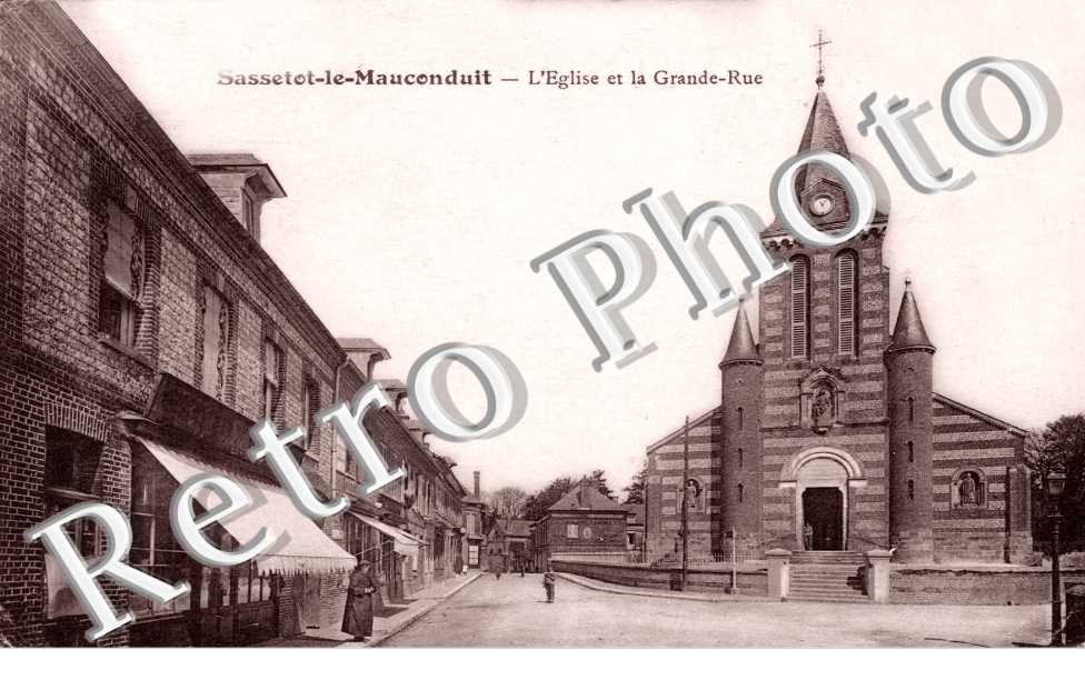l'Eglise et la Grande Rue, les Petites Dalles