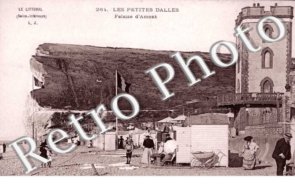Falaise d'Amont, les Petites Dalles
