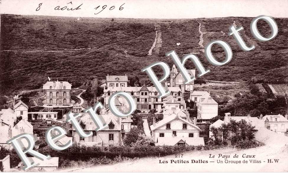 les Petites Dalles, Un groupe de Villas
