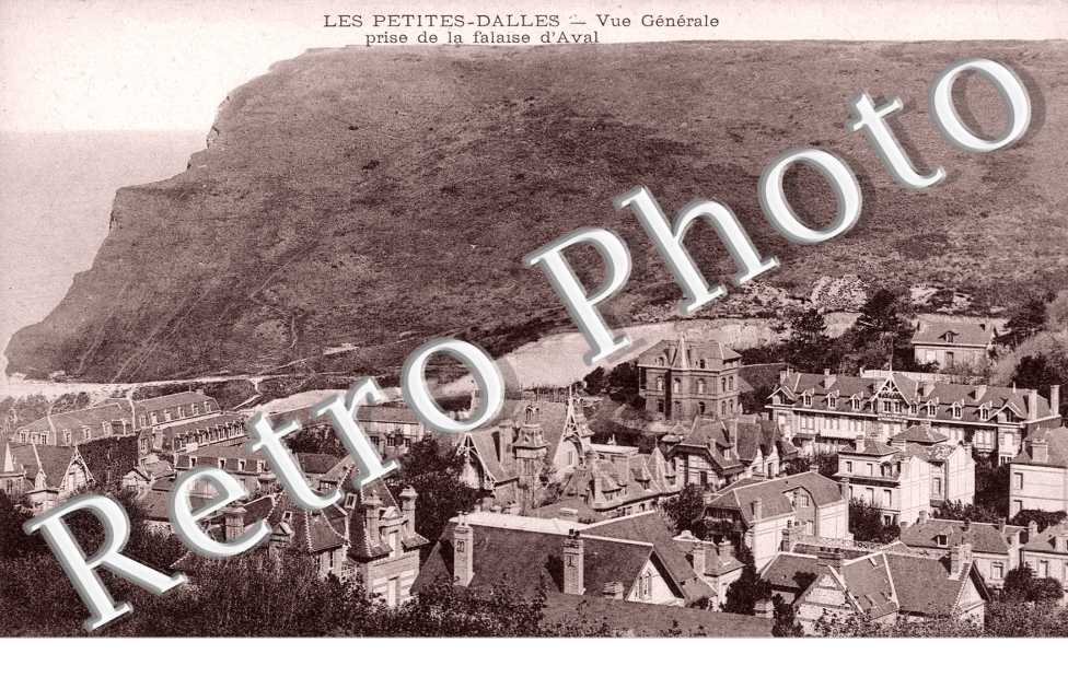les Petites-Dalles, Vue Generale prise de la Falaise d'Aval