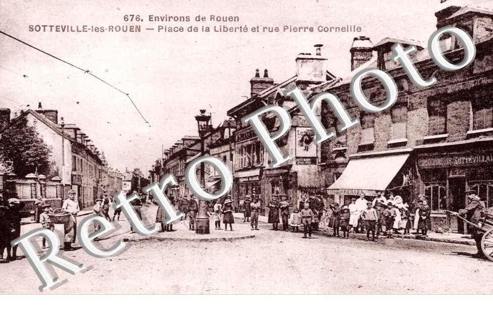 Place de la Liberte et Rue Pierre Corneille